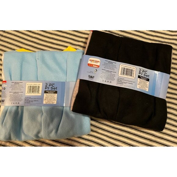 Bundle of Two Baby Boys Flannel Pajamas - Picture 4 of 4